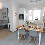 Apartament Weinquartier Bad Koesen 65 Qm Kueche Parkplatz Terrasse Weinbergsblick *