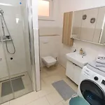 アパート Weinquartier Bad Koesen 65 Qm Kueche Parkplatz Terrasse Weinbergsblick ナウムブルク