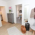 アパート Weinquartier Bad Koesen 65 Qm Kueche Parkplatz Terrasse Weinbergsblick