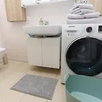 Weinquartier Bad Koesen 65 Qm Kueche Parkplatz Terrasse Weinbergsblick アパート