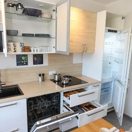 Weinquartier Bad Koesen 65 Qm Kueche Parkplatz Terrasse Weinbergsblick شقة ناومبورغ