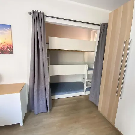 Weinquartier Bad Koesen 65 Qm Kueche Parkplatz Terrasse Weinbergsblick