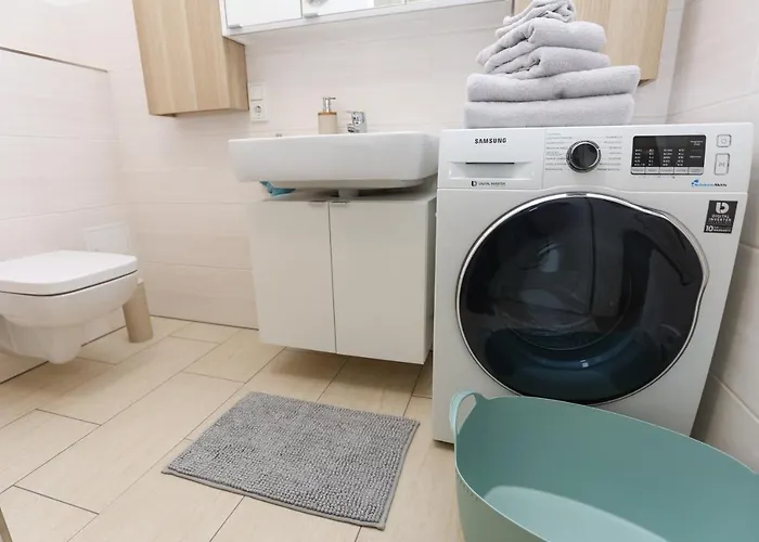 Weinquartier Bad Koesen 65 Qm Kueche Parkplatz Terrasse Weinbergsblick Appartamento